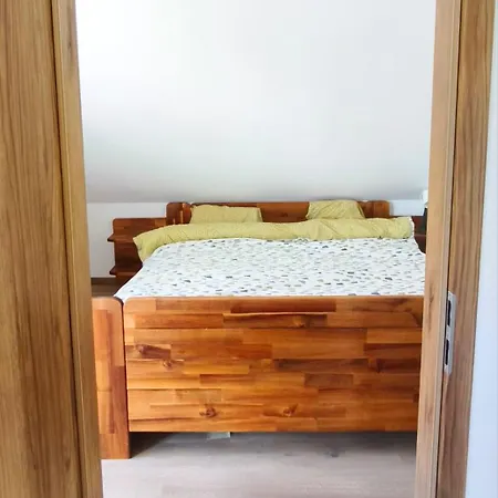 Spulka Hideaway - Romantic Forest Escape Near Prague Apartment
