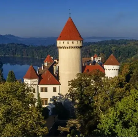 Apartment Spulka Hideaway - Romantic Forest Escape Near Prague *